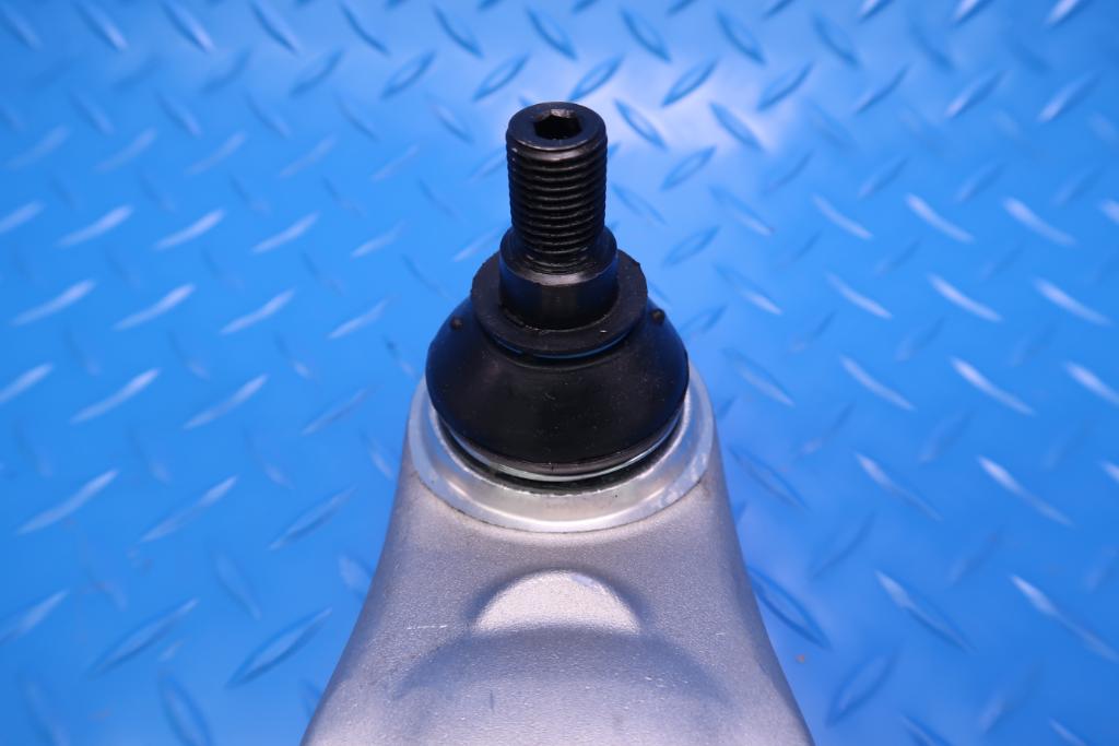 Maserati Quattroporte Granturismo right front lower suspension control arm #13051