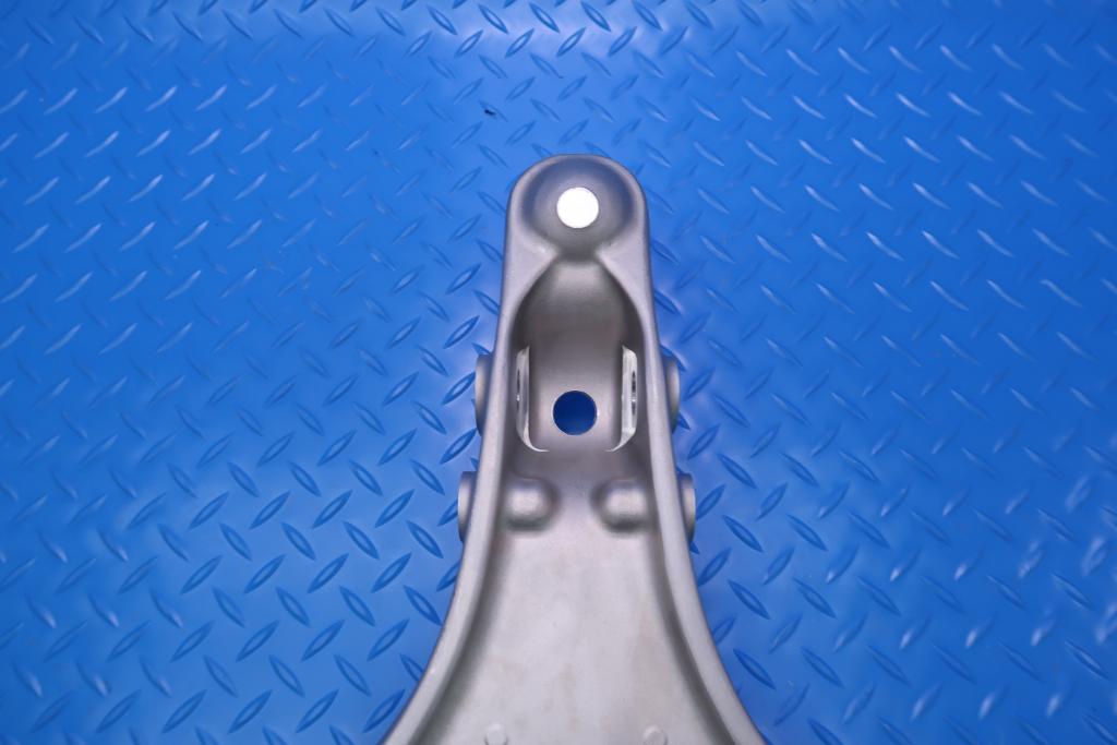 Maserati Quattroporte Granturismo right front lower suspension control arm #13051