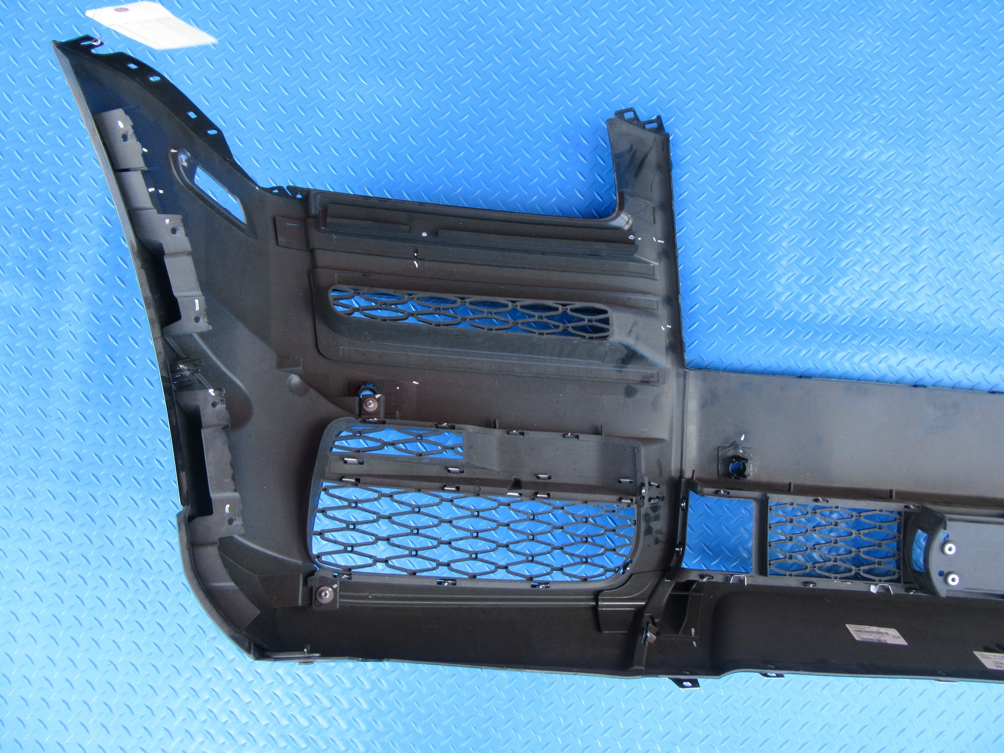 Rolls Royce Cullinan front bumper cover with grilles #4000