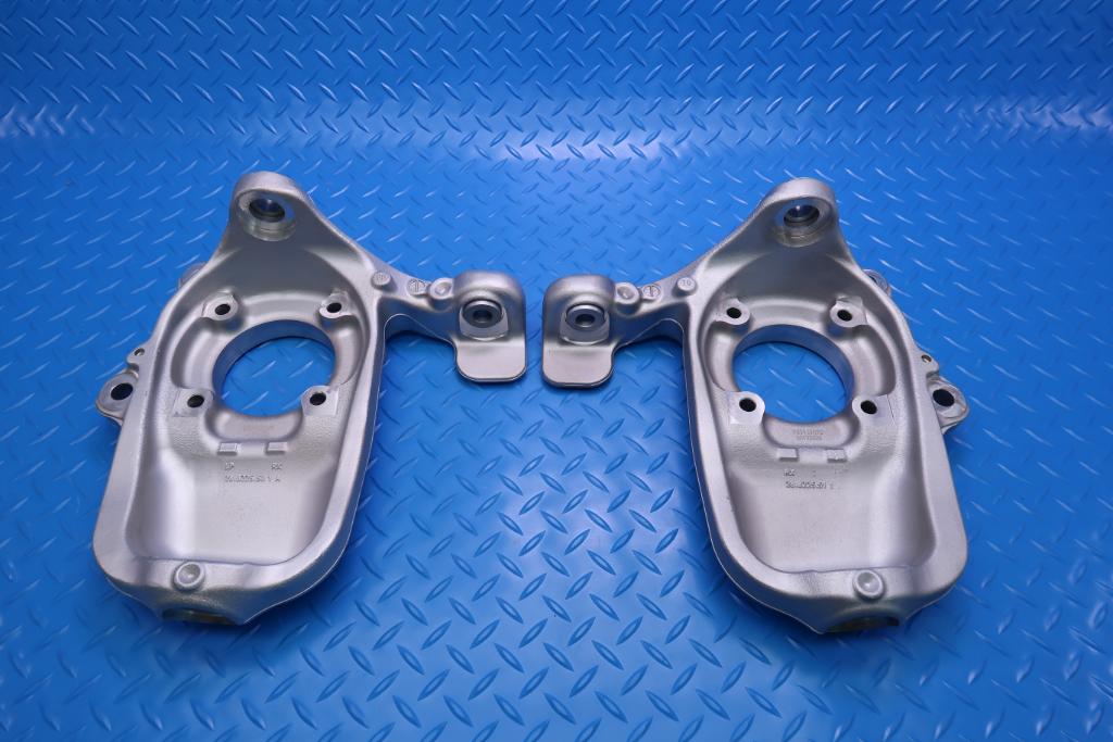 Maserati Quattroporte Granturismo left front suspension spindle knuckle #13053
