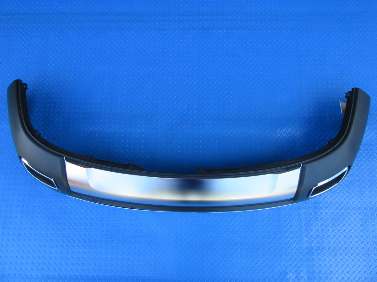 Rolls Royce Cullinan rear bumper cover with plate #4001