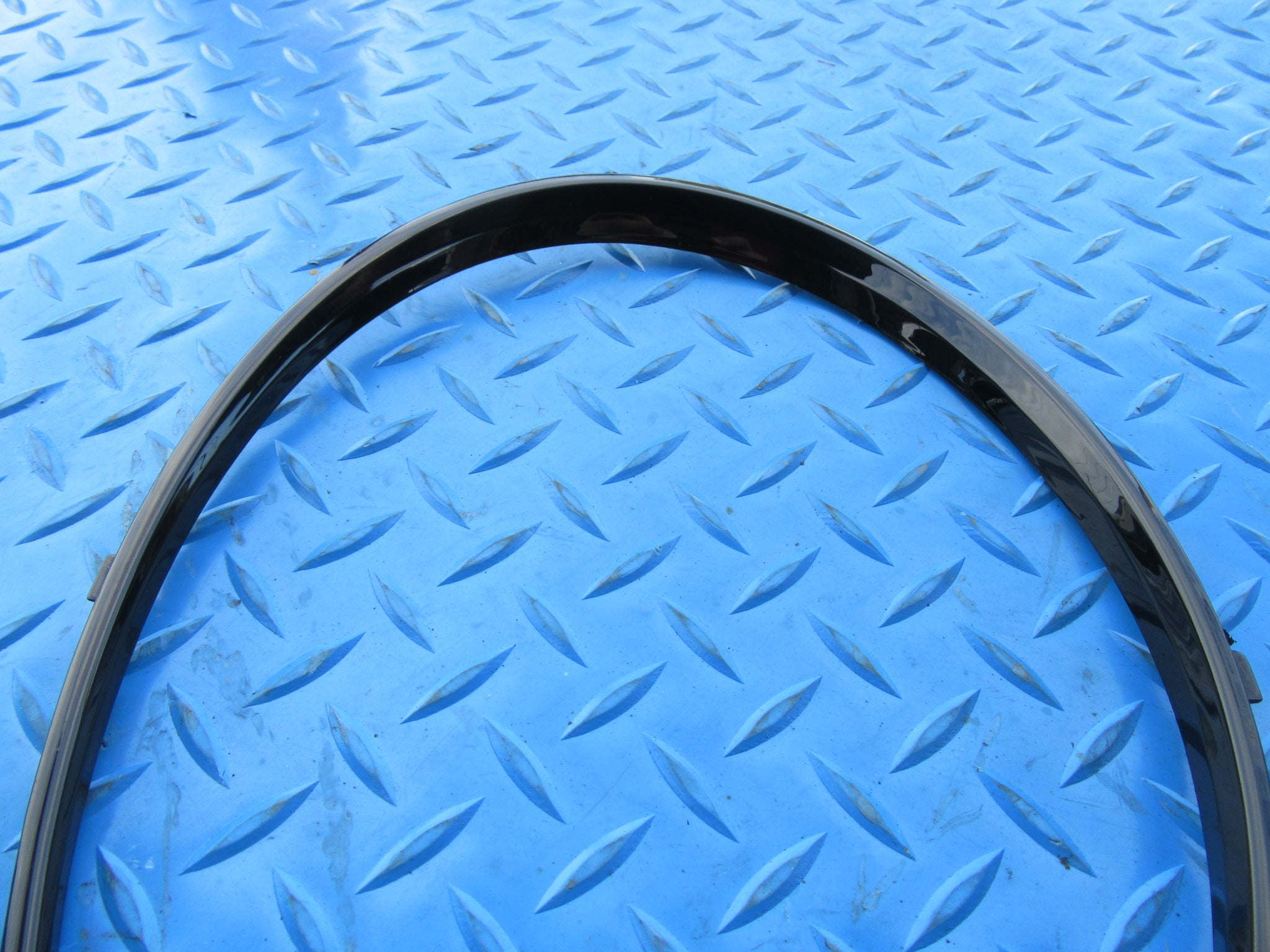 Bentley Continental GT GTC right inner black headlight ring #4010