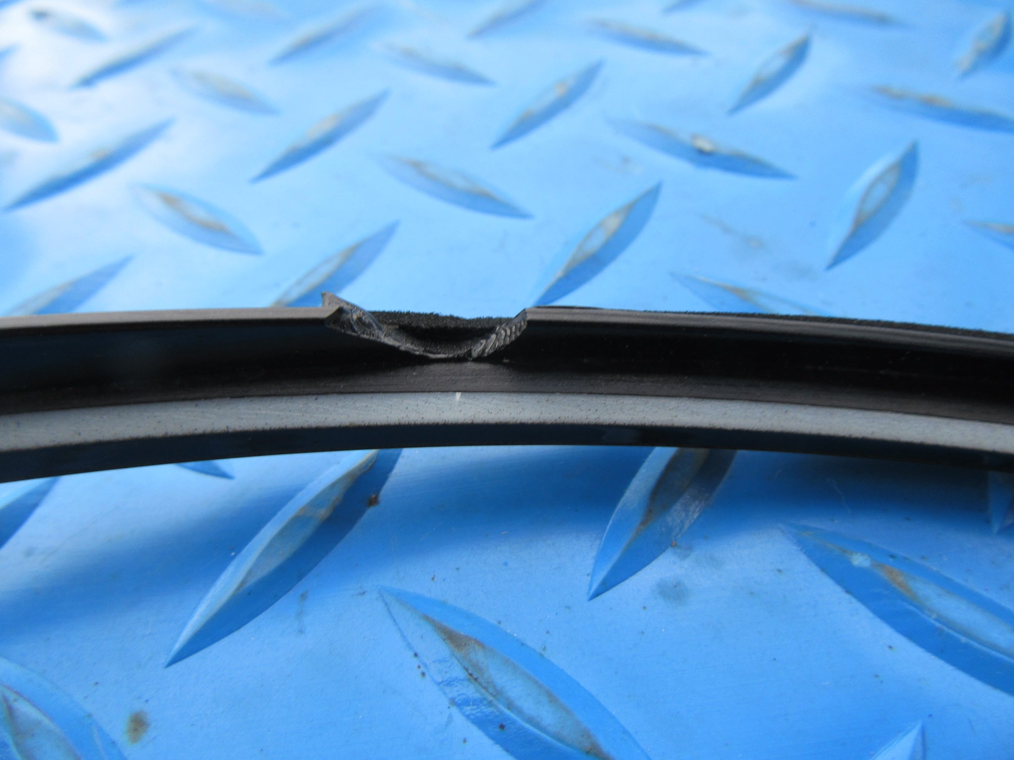 Bentley Continental GT GTC left inner headlight ring black #4009