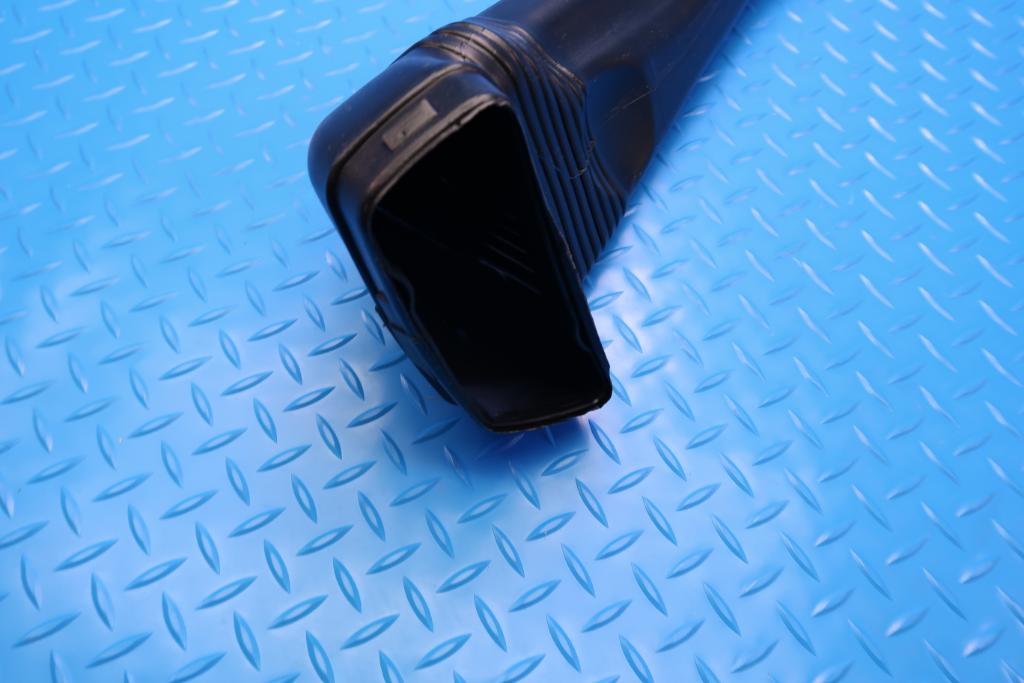 Bentley Gt Gtc Flying Spur V8 intake air duct #12701