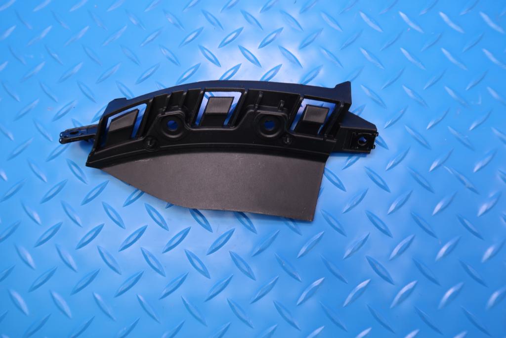 Bentley Bentayga front bumper left guide bracket #12706