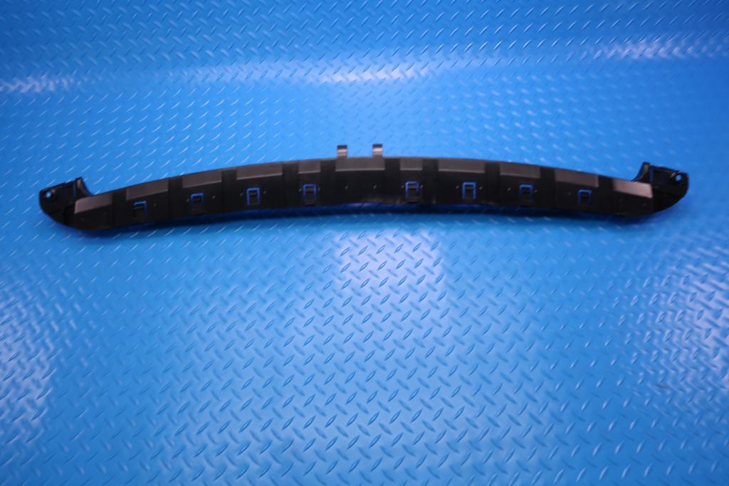 Bentley Continental Flying Spur rear bumper center bracket #12709
