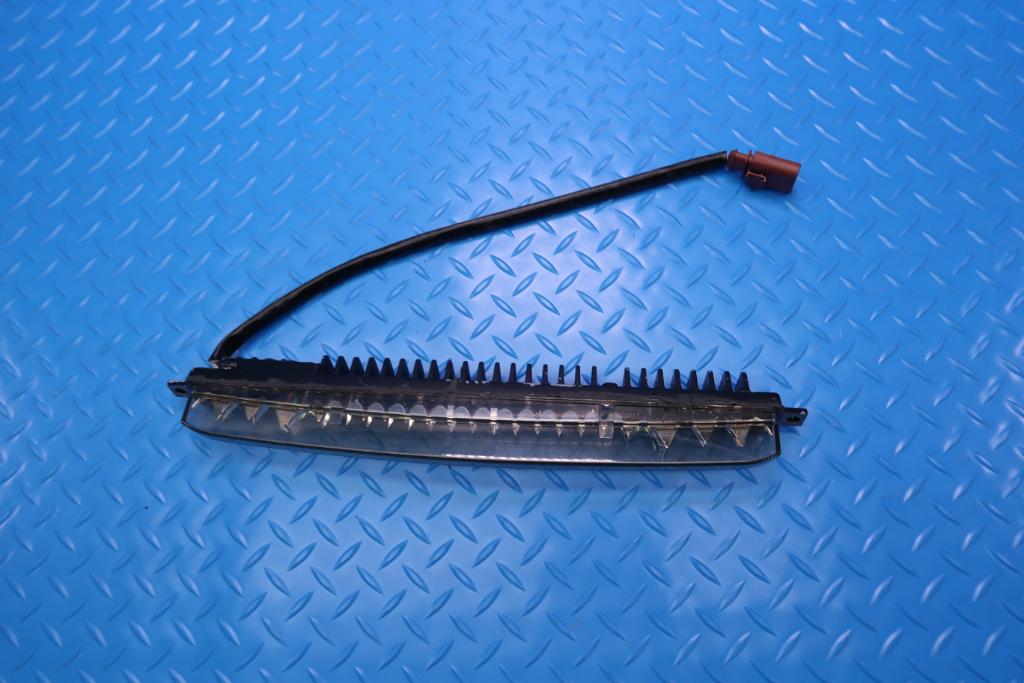 Bentley Bentayga rear bumper reverse light #12714