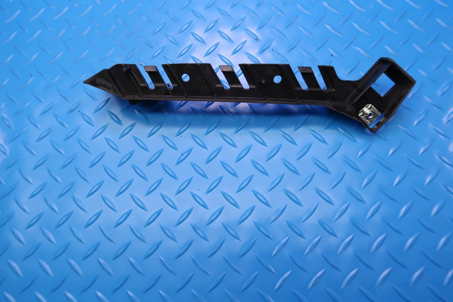 Bentley Continental GT GTC front bumper right bracket #12716