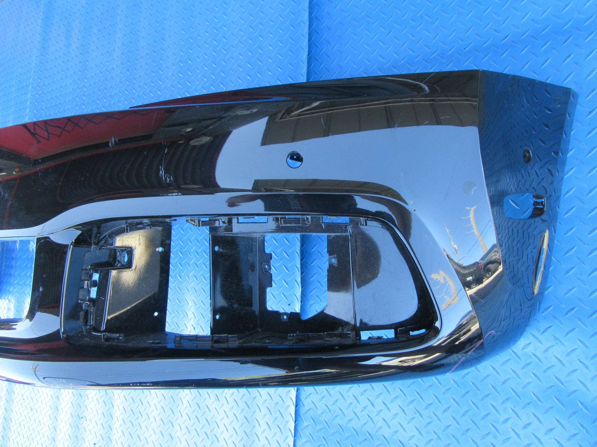 Bentley Mulsanne front bumper cover #4032