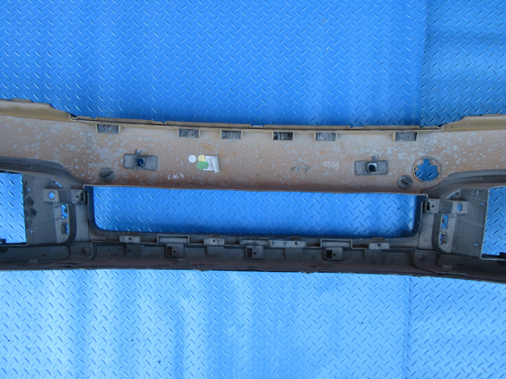 Bentley Mulsanne front bumper cover #4032