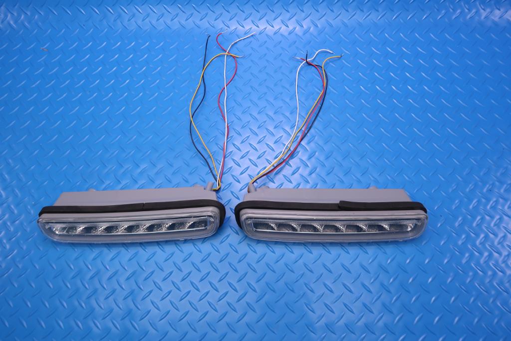 Rolls Royce Phantom RR1 front bumper running lights #12731