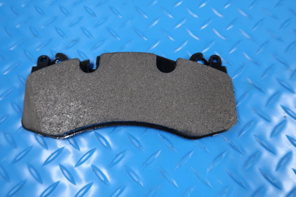 Aston Martin Db11 Vantage front brake pads Low Dust TopEuro #12229