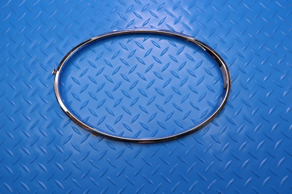 Bentley Bentayga right inner chrome headlight ring #12779