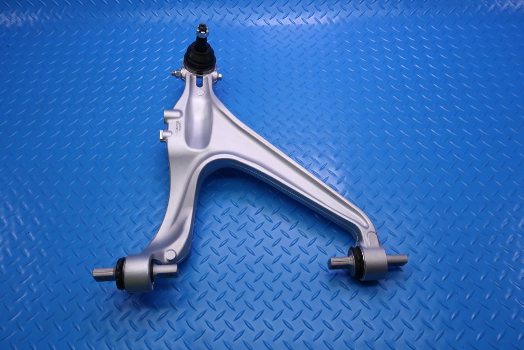 Lamborghini Huracan right front lower control arm #12734