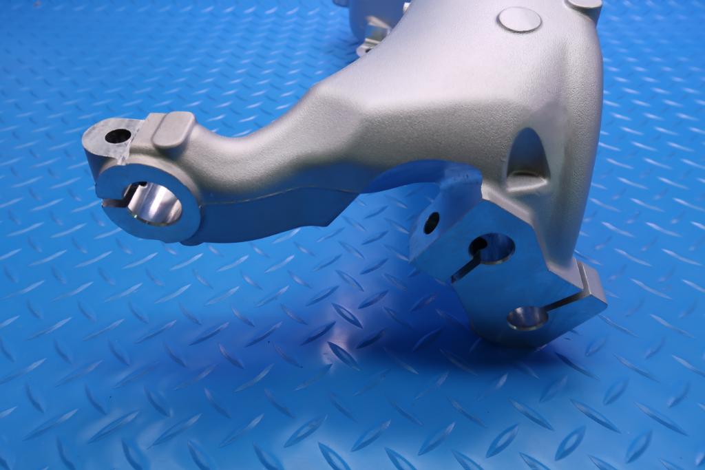 Bentley Continental Gtc Gt Flying Spur right spindle steering knuckle #12783