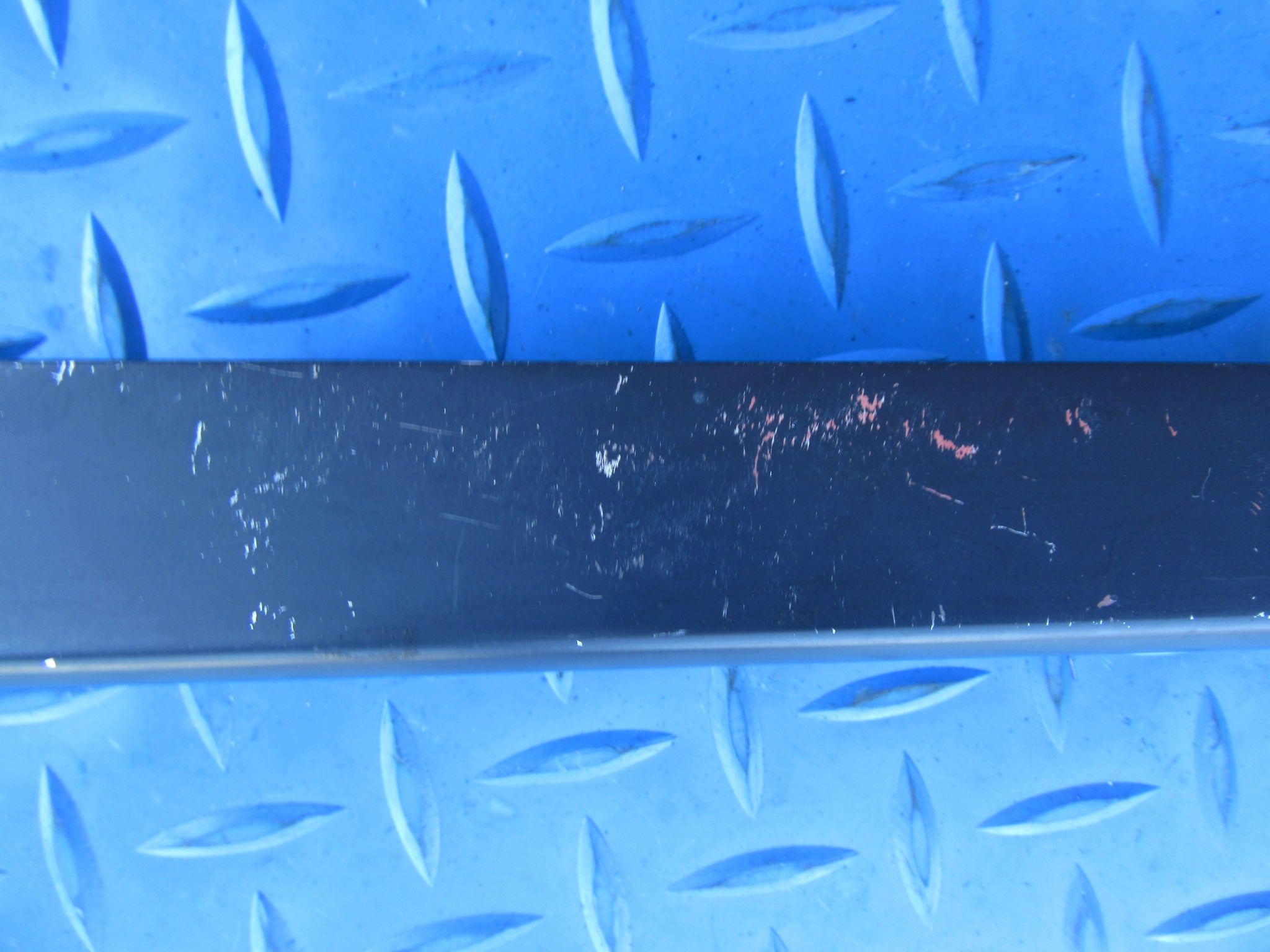 Rolls Royce Ghost left roof frame side trim #4050