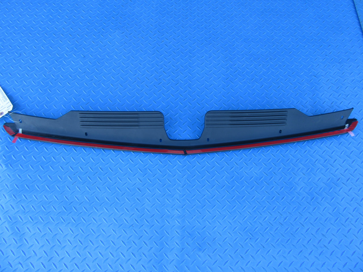 Bentley Bentayga radiator grille top cowl cover NEW #4058