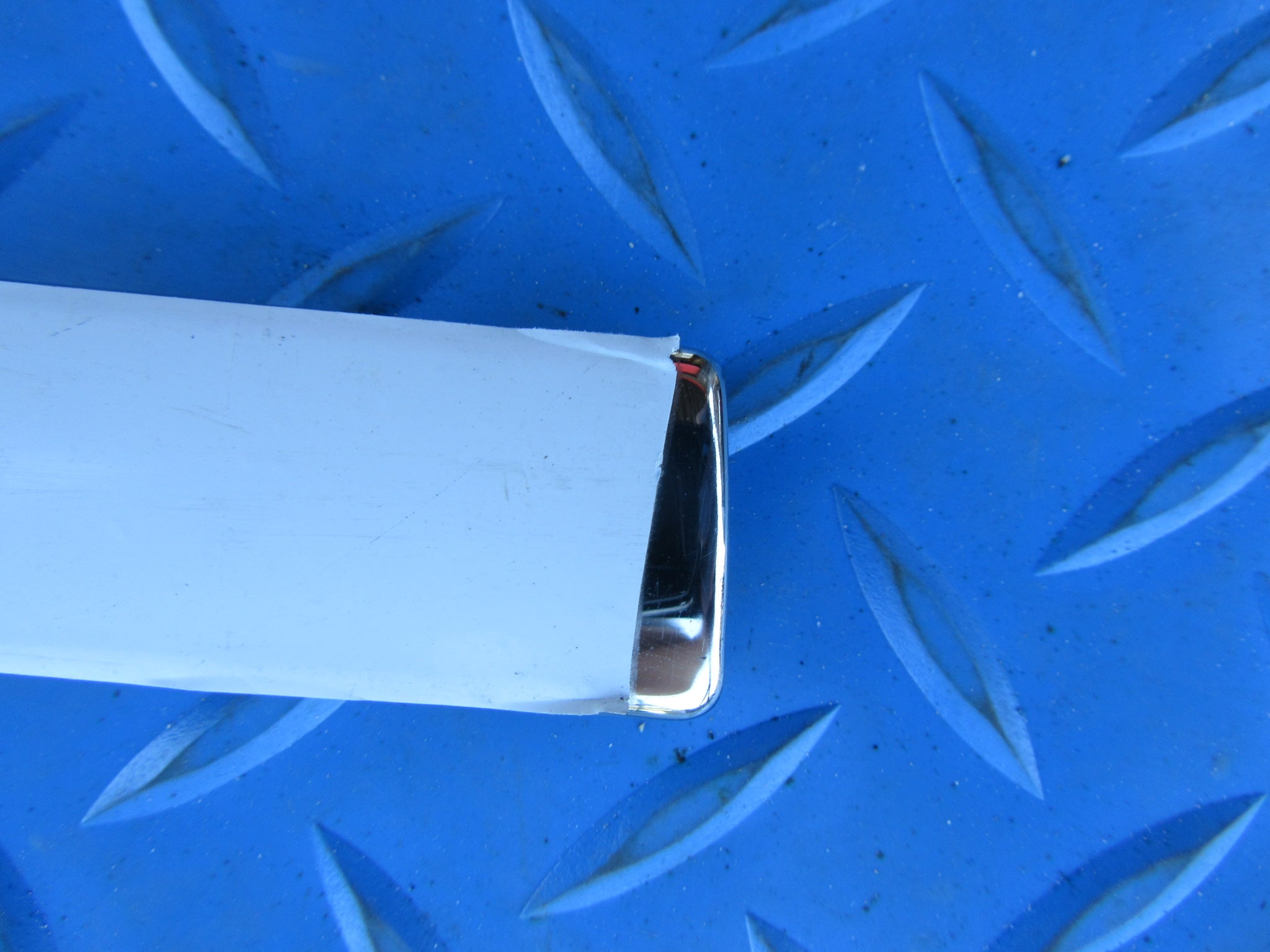 Bentley Continental GT GTC left door lower chrome trim NEW #4053