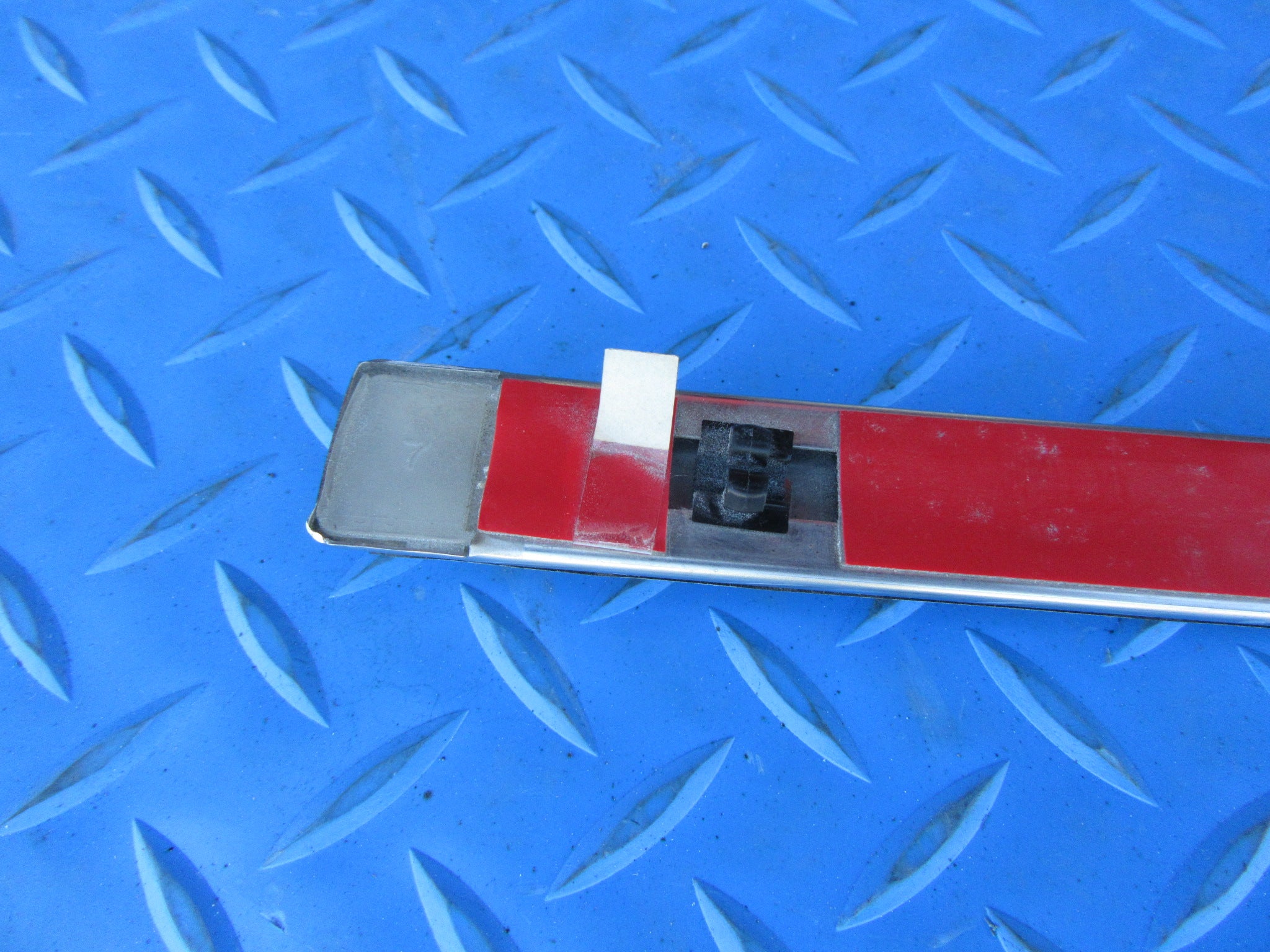 Bentley Continental GT GTC left door lower chrome trim NEW #4053