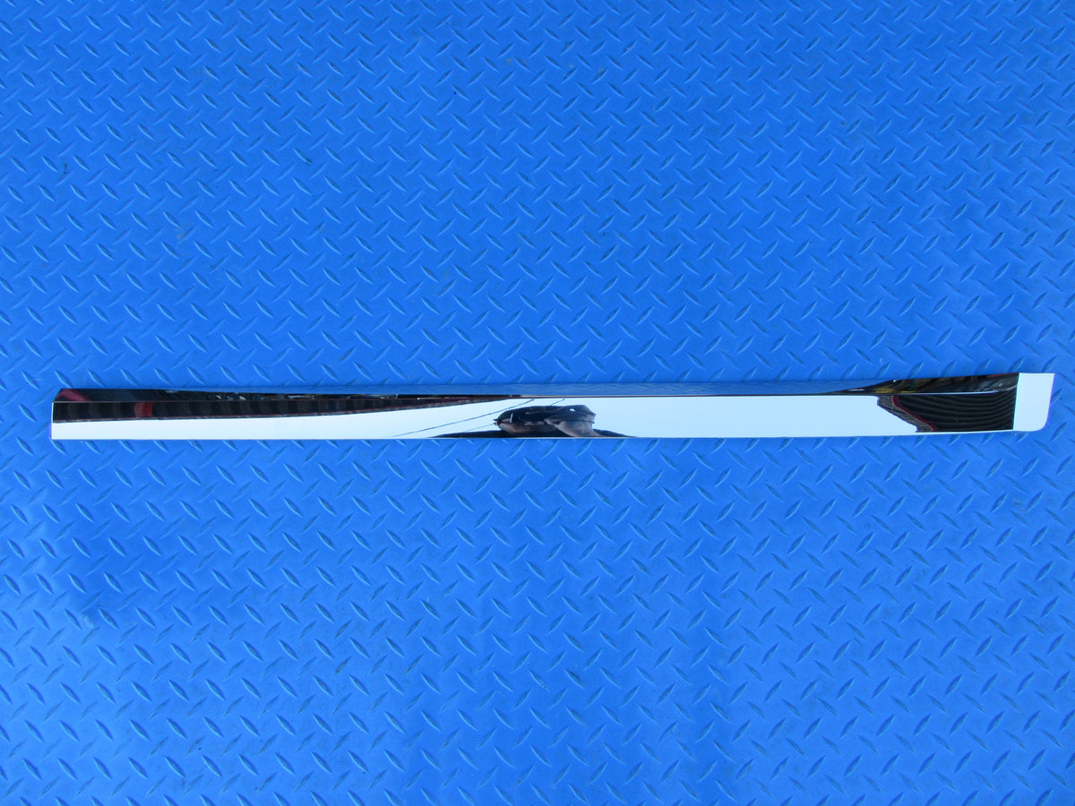 Bentley Bentayga left front door chrome trim NEW #4057