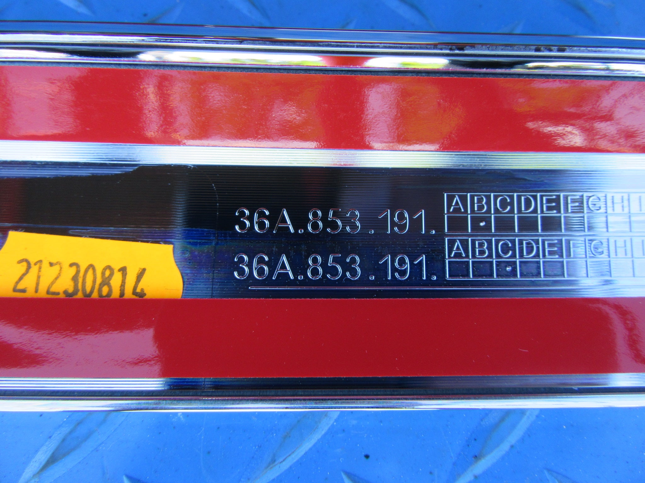 Bentley Bentayga left front door chrome trim NEW #4057