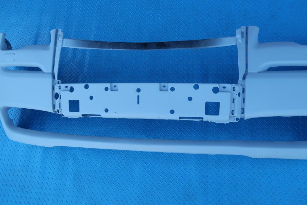 Rolls Royce Ghost front bumper cover #12744