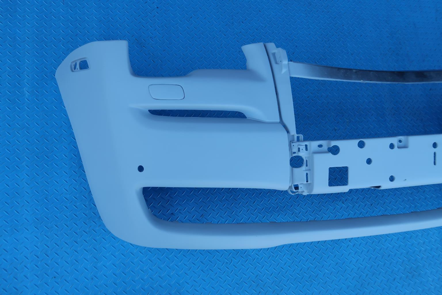 Rolls Royce Ghost front bumper cover #12744
