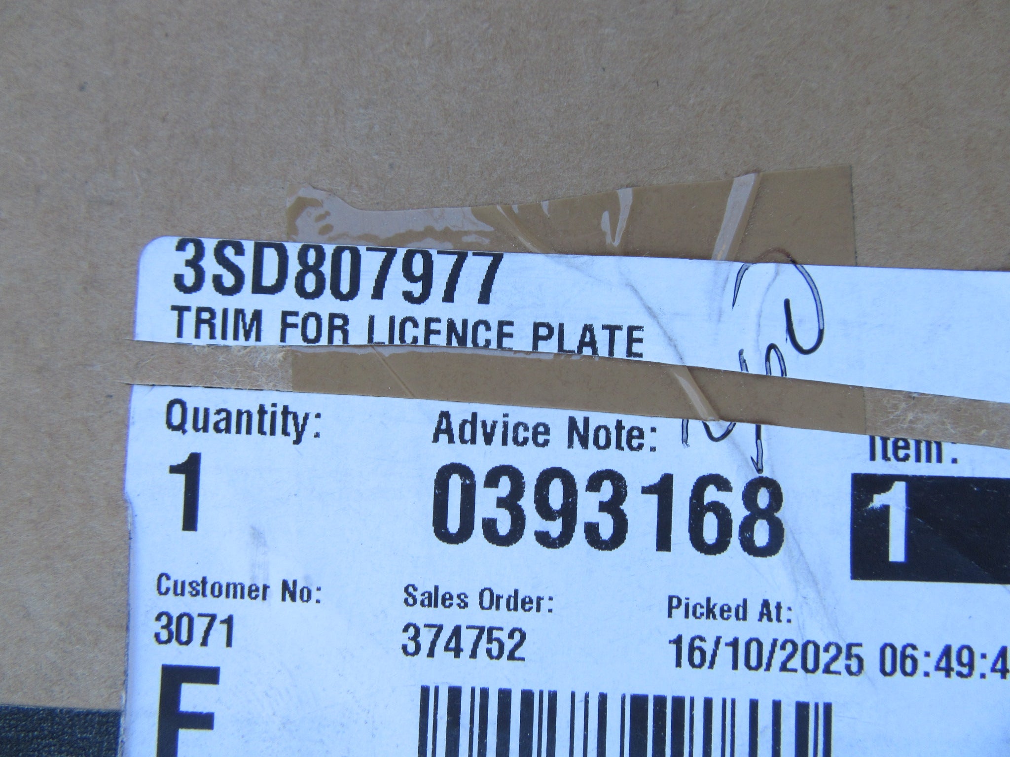 Bentley Continental GT GTC rear bumper license plate surround trim NEW OEM #4060