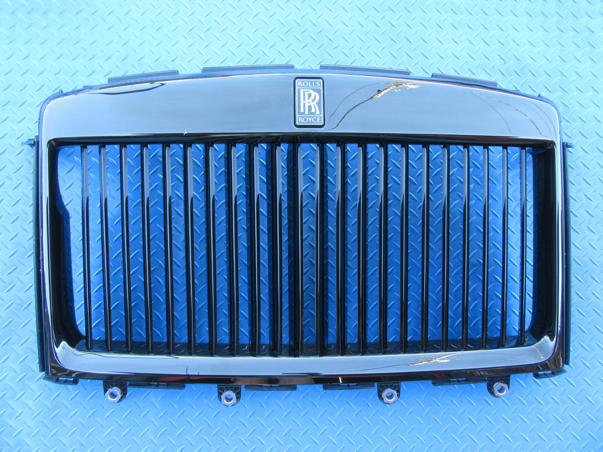 Rolls Royce Cullinan NIVI black chrome radiator grille #4066