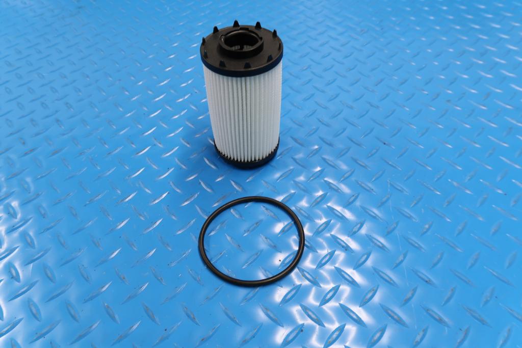 Bentley Bentayga V8 engine air cabin & oil filter TopEuro #12251