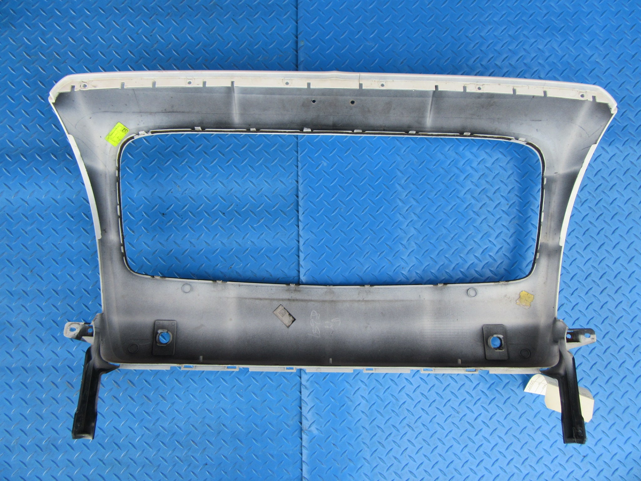 Bentley Continental Flying Spur radiator grille surround #0080