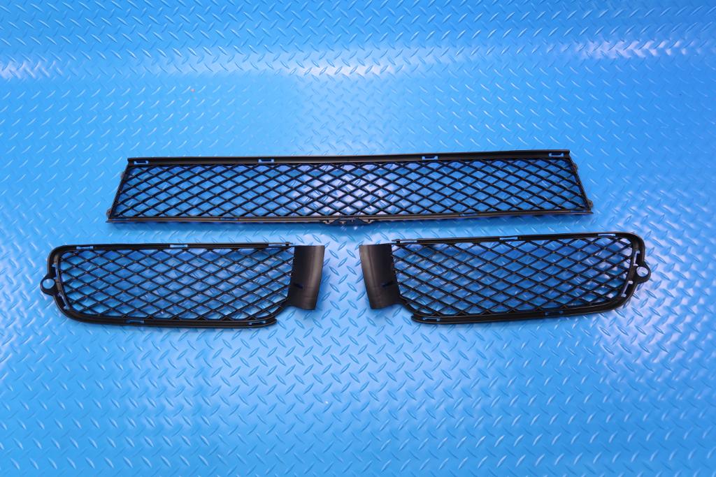 Rolls Royce Wraith Dawn front bumper grilles 3 pcs #12746