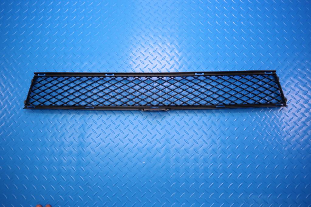 Rolls Royce Wraith Dawn front bumper grilles +chrome trim #12745