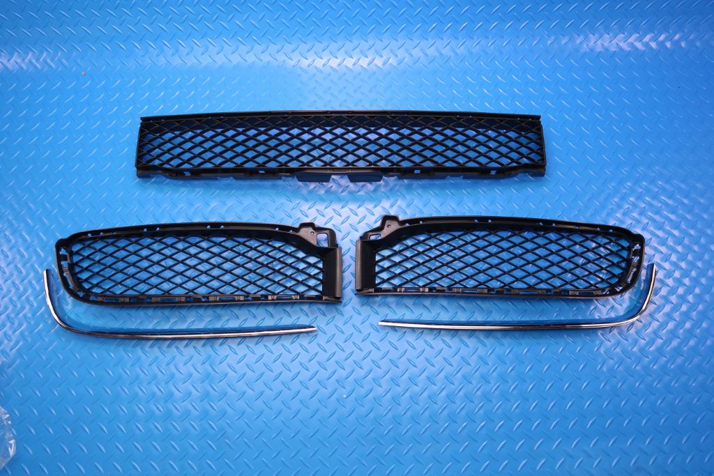 Rolls Royce Ghost Lci front bumper grill chrome trim #12683