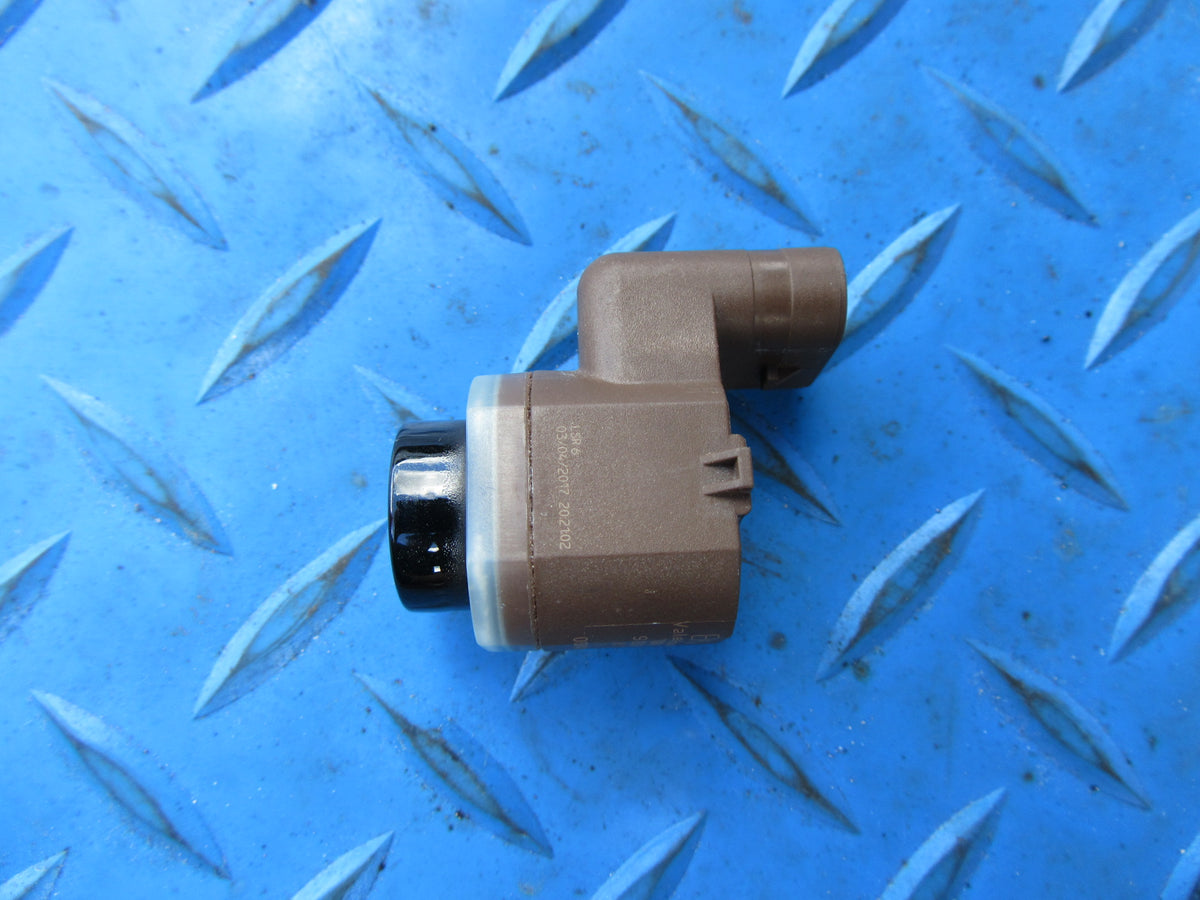 Rolls Royce Ghost Wraith Dawn bumper parking pdc sensor #4072