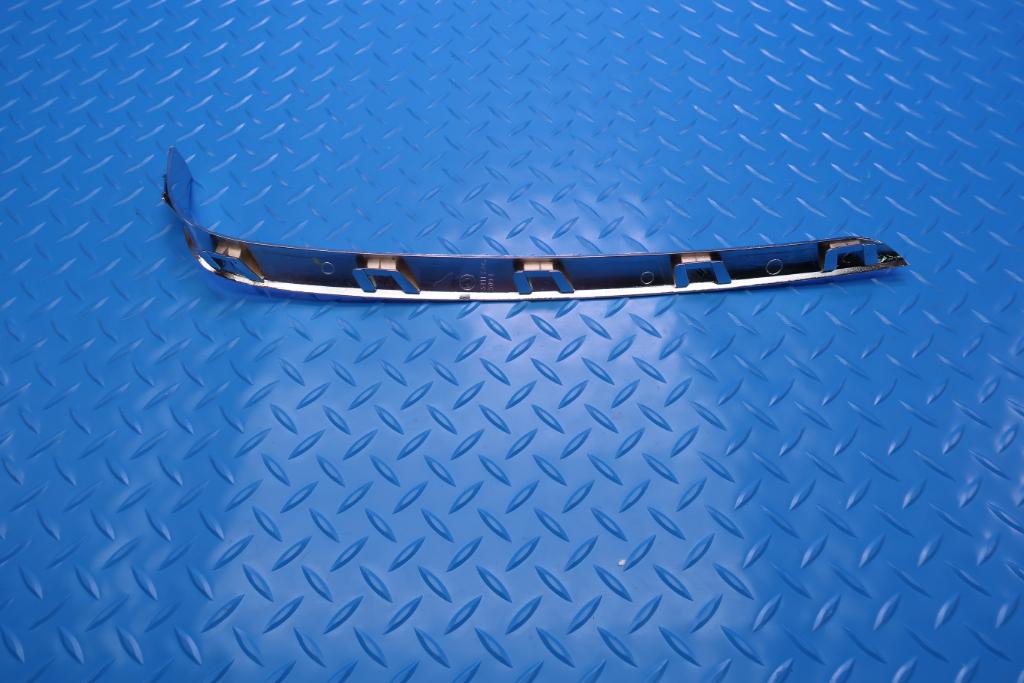 Rolls Royce Ghost Lci front bumper right grill + chrome trim #12689