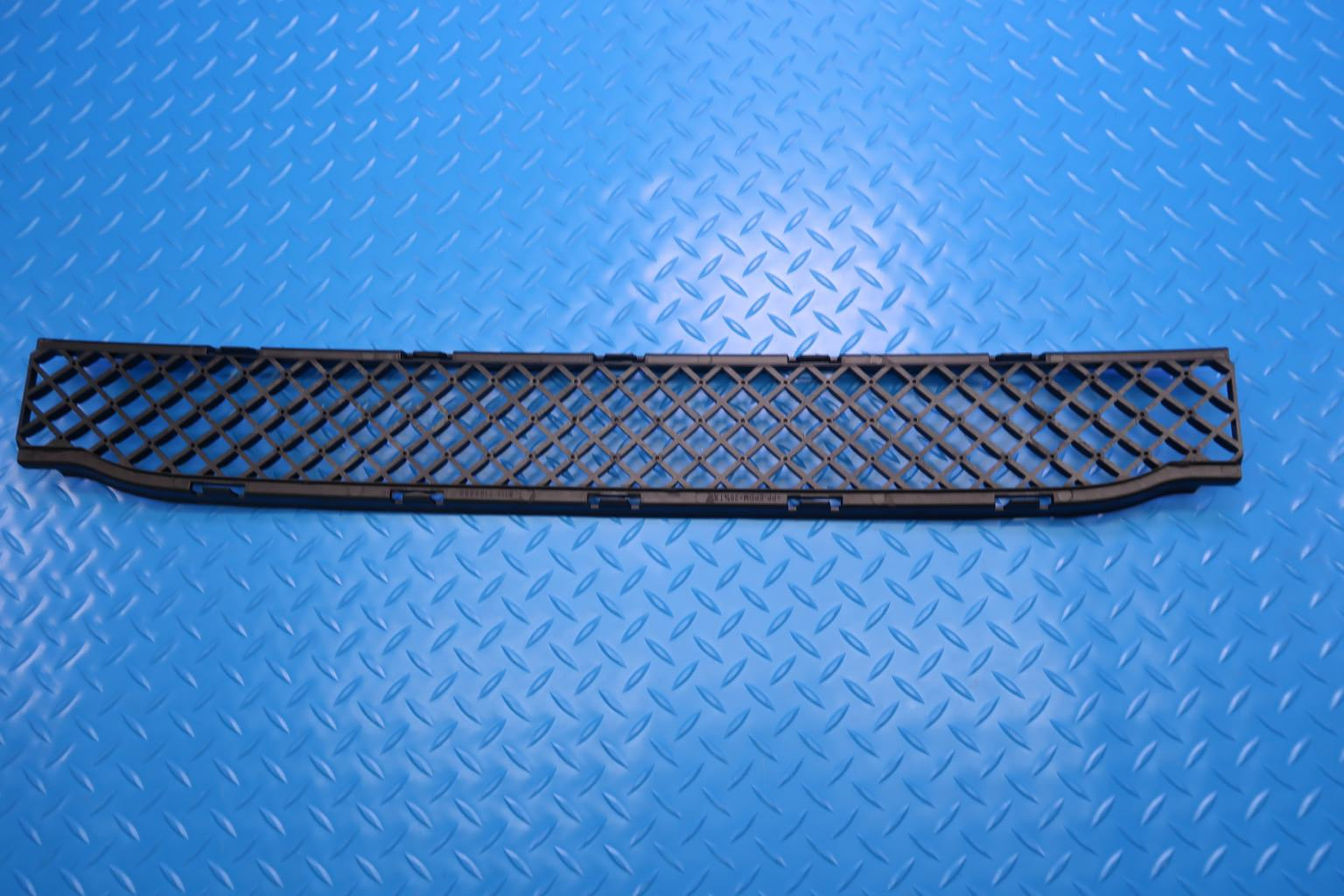 Rolls Royce Ghost front bumper center grill #12752