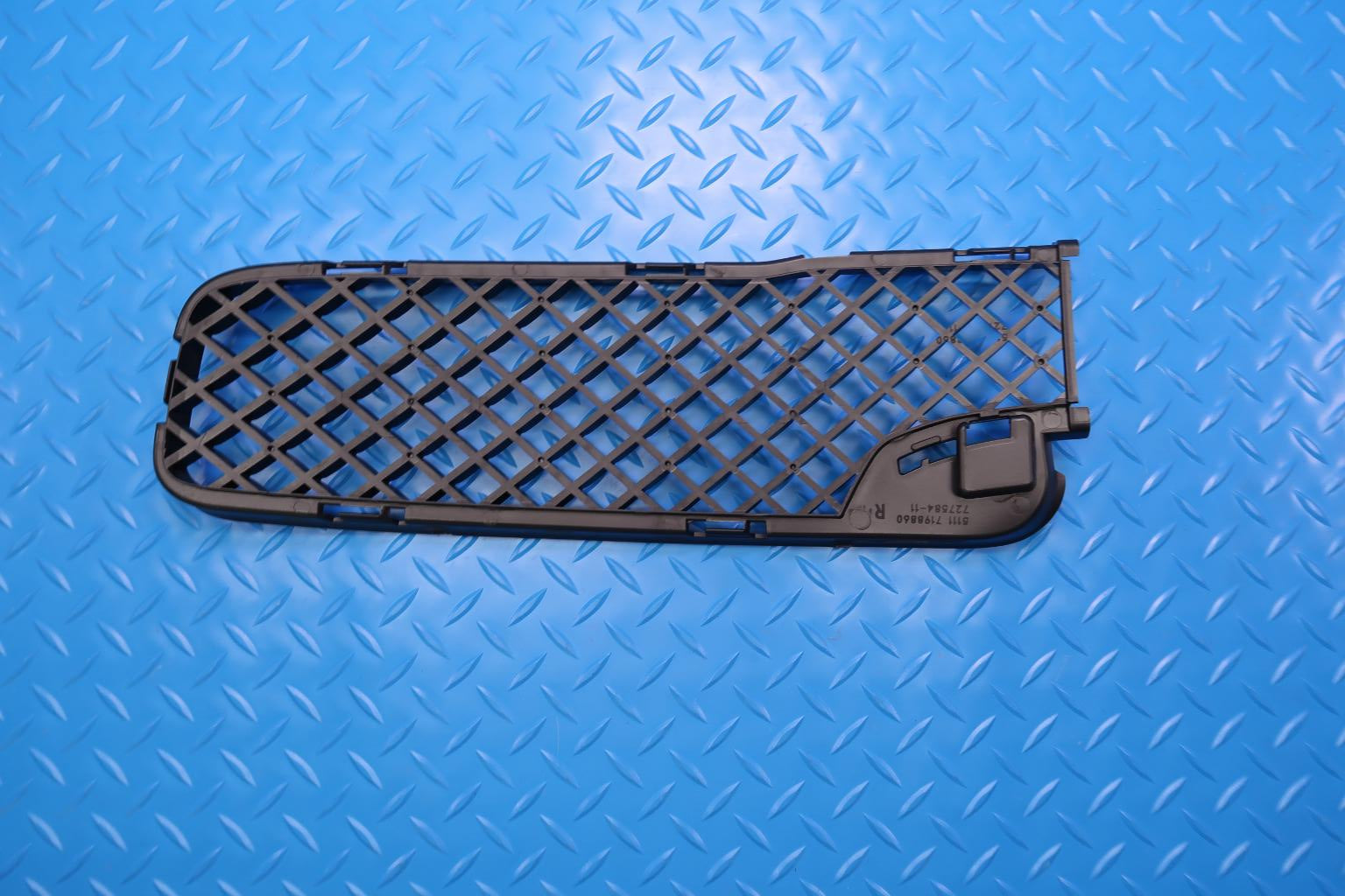 Rolls Royce Ghost right front bumper grill #12753