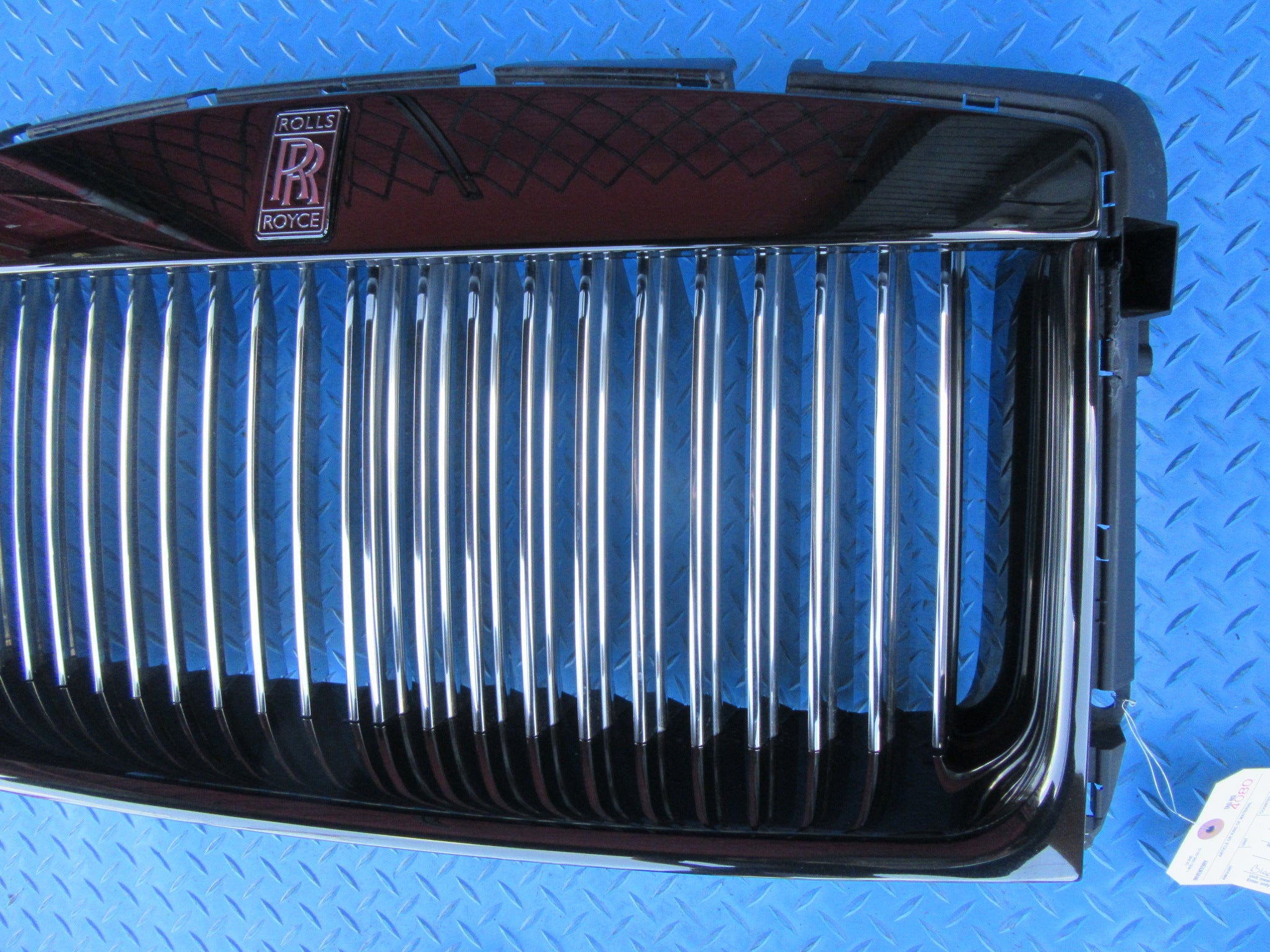 Rolls Royce Ghost Wraith Dawn Black Badge radiator grille #4080