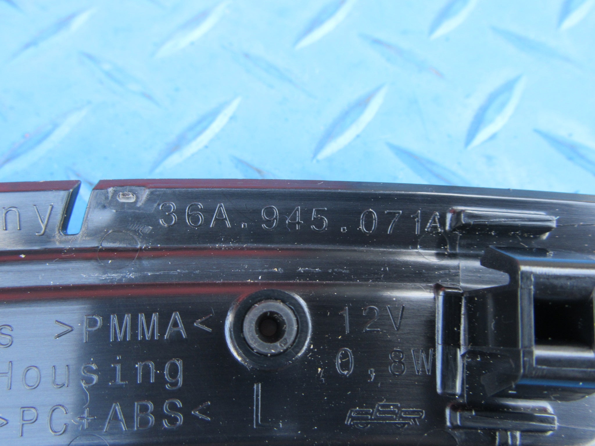 Bentley Bentayga left side marker NEW OEM #4088