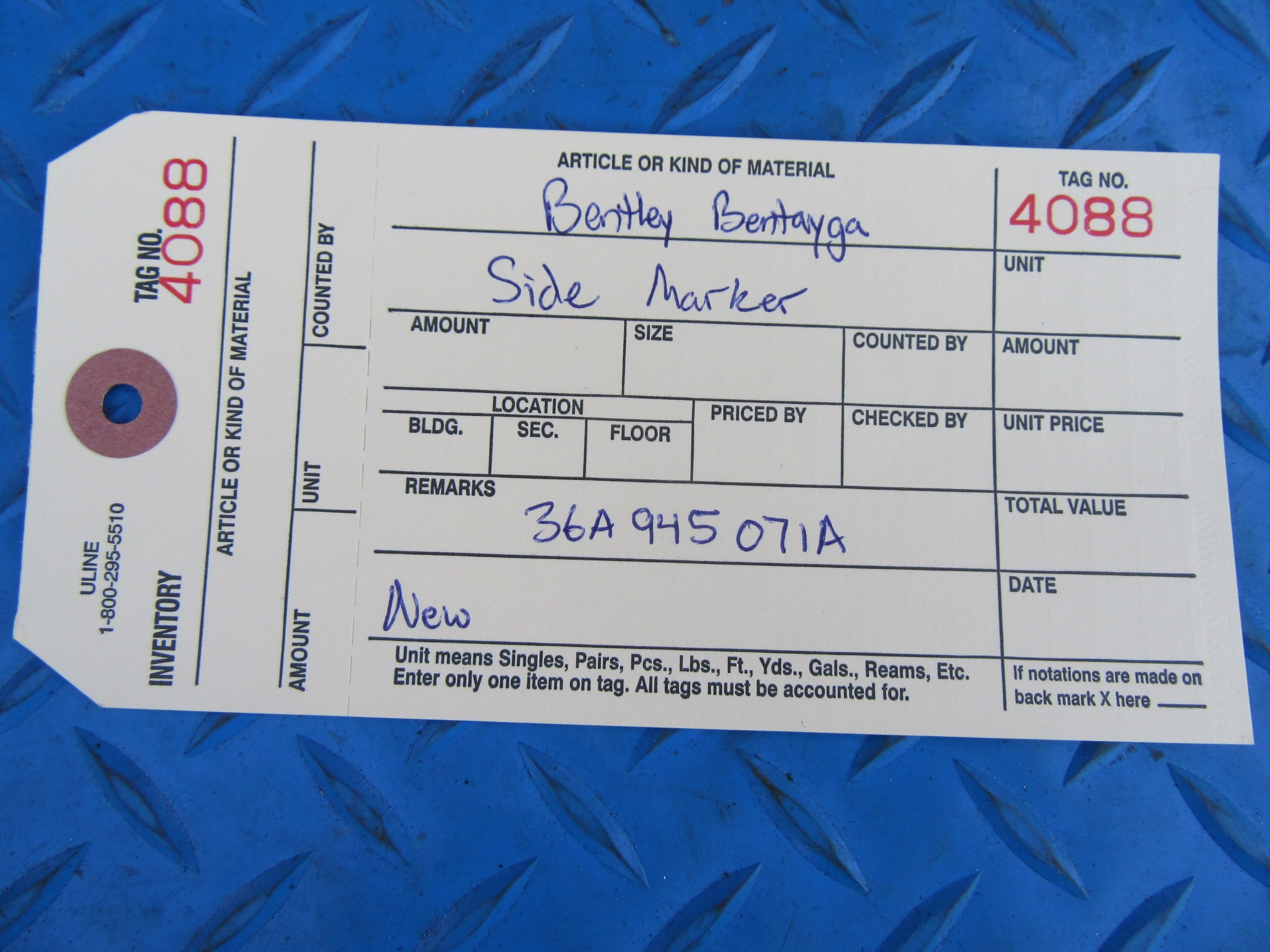 Bentley Bentayga left side marker NEW OEM #4088
