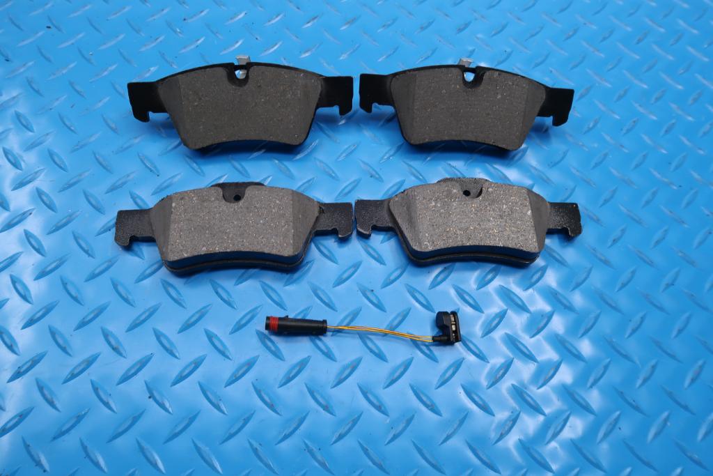 Mercedes G Wagon G55 Amg rear brake pads & rotors TopEuro #12324