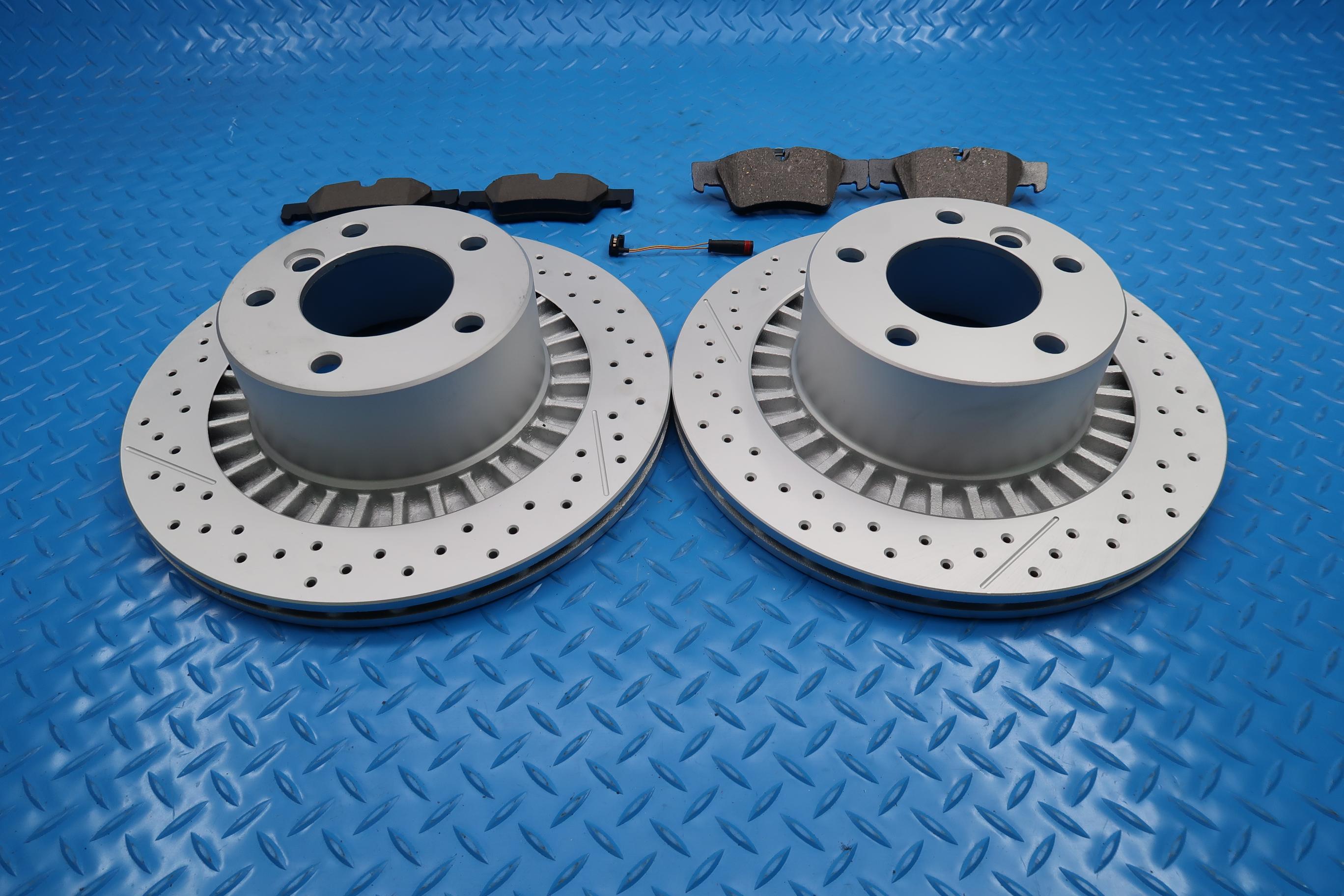 Mercedes G63 G65 Amg rear brake pads and rotors TopEuro #12332