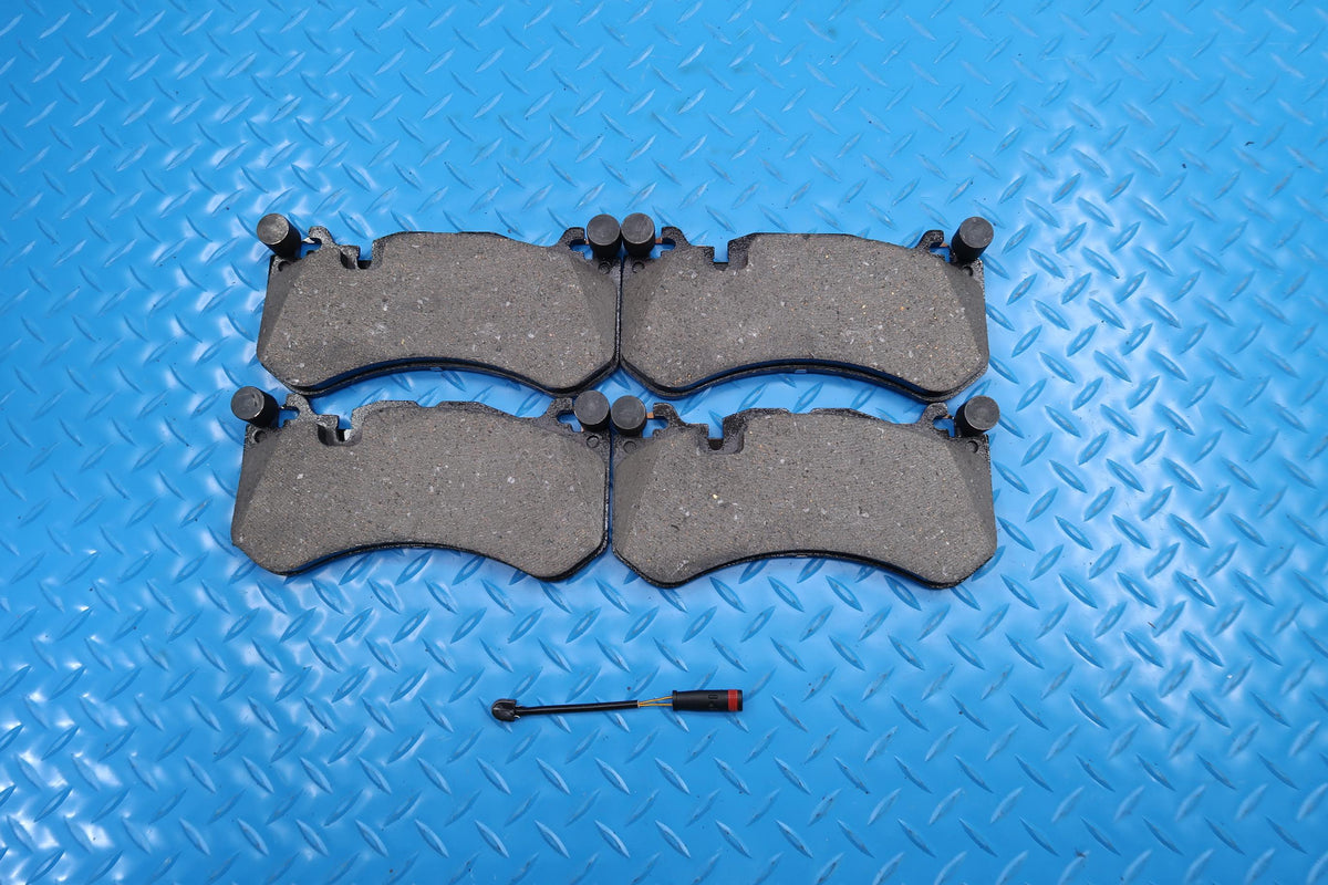 Mercedes G63 G65 Amg front brake pads TopEuro #12336