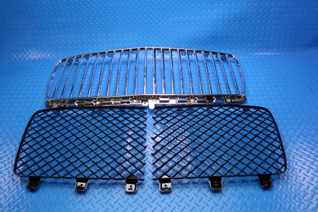 Bentley Bentayga Ewb Azure front chrome + black radiator grille #12827