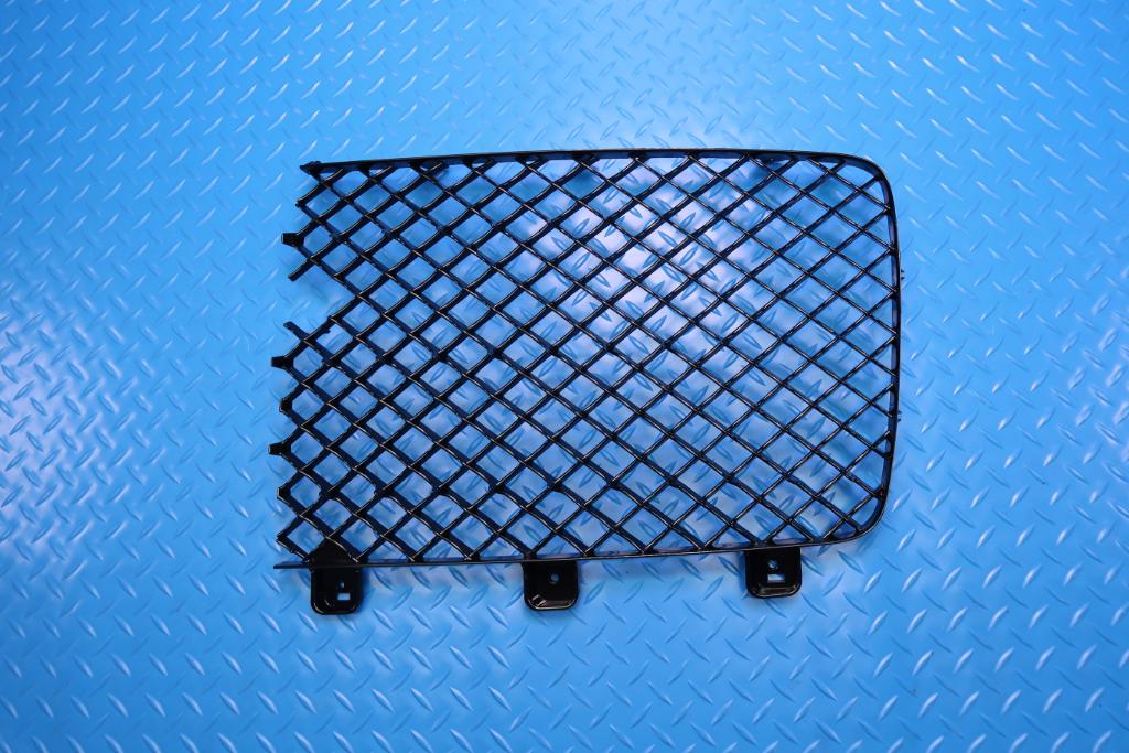 Bentley Bentayga Ewb Azure front chrome + black radiator grille #12827