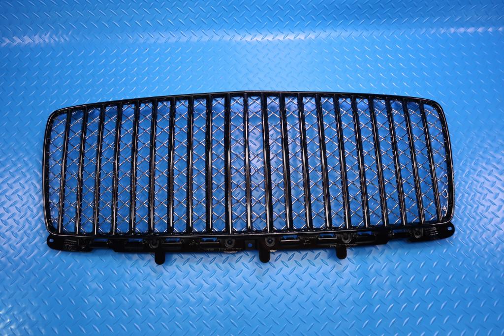 Bentley Bentayga Ewb Azure front black radiator grille + chrome inserts #12832
