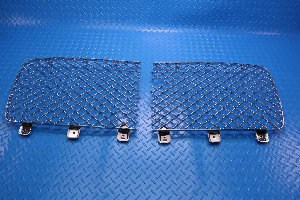 Bentley Bentayga Ewb Azure front black radiator grille + chrome inserts #12832