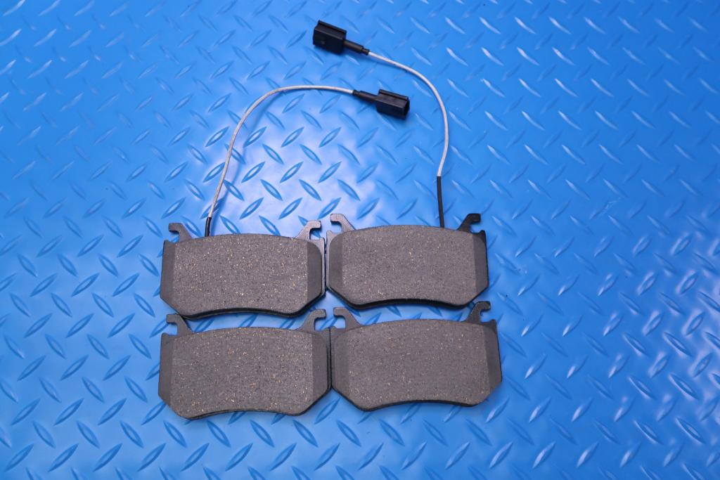 Maserati GranTurismo Gran Turismo Gt front rear brake pads TopEuro #12809