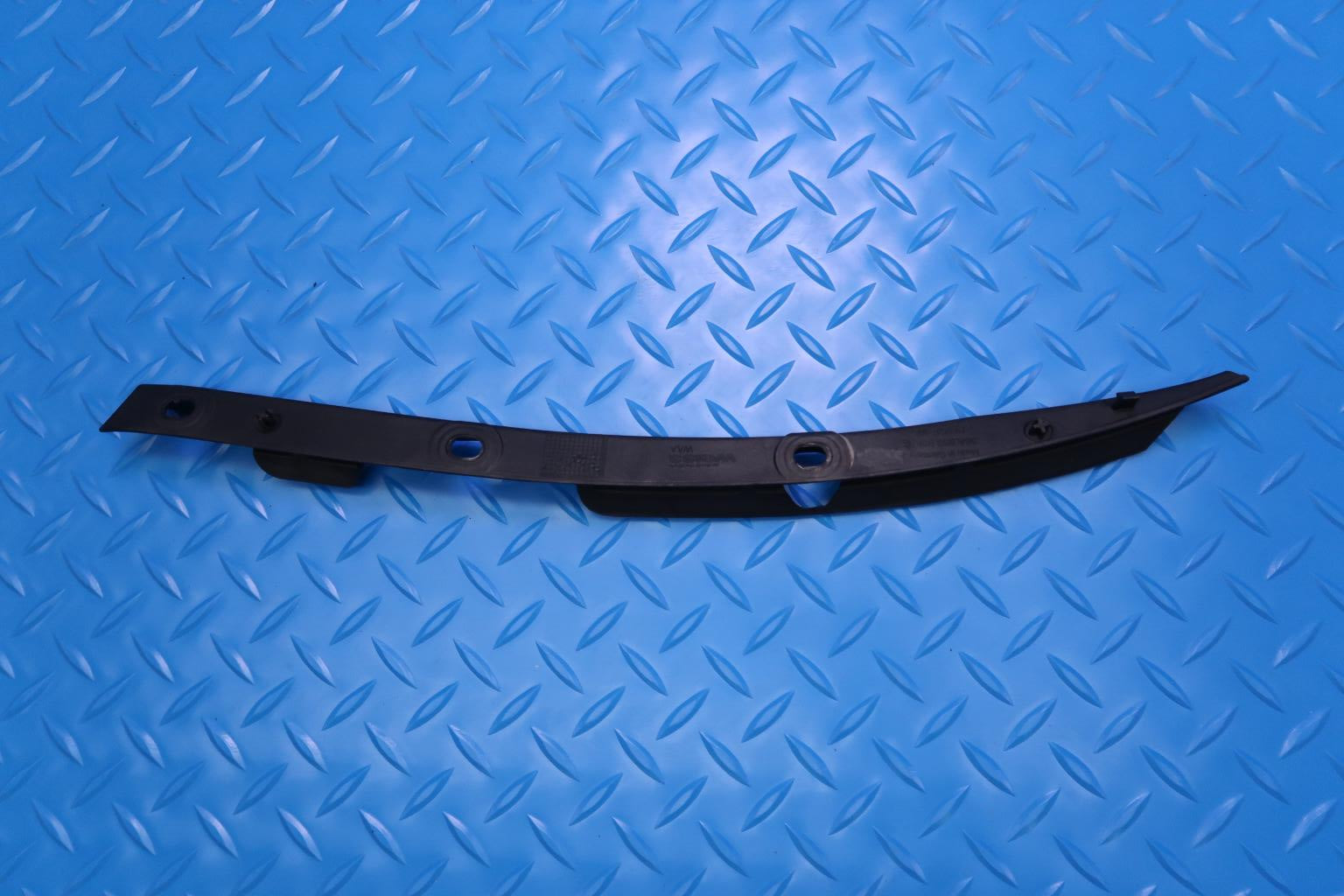 Bentley Bentayga radiator grill brackets left & right #12852
